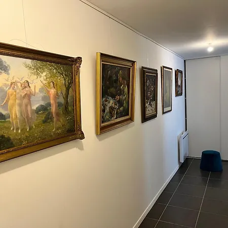Refuge Artistique De Apartmán *